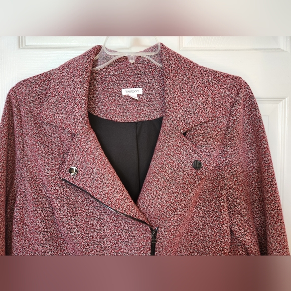 WESTPORT SIZE 2X asymmetrical zip front, fully lined. Like new condition moto - Picture 3 of 9